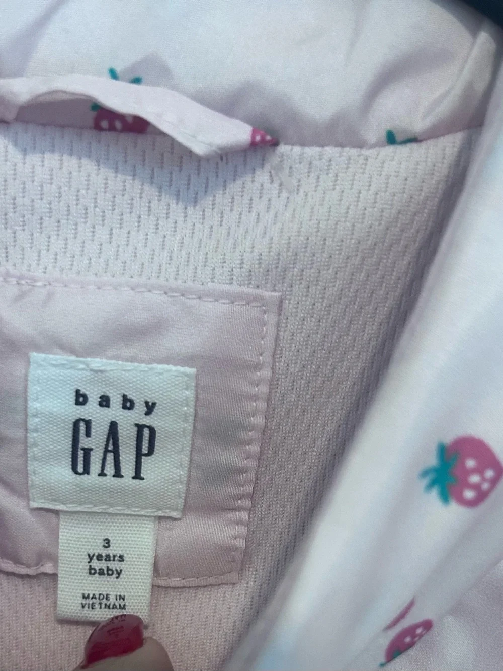 Baby GAP Pink Strawberry Hooded Windbreaker. Size 3